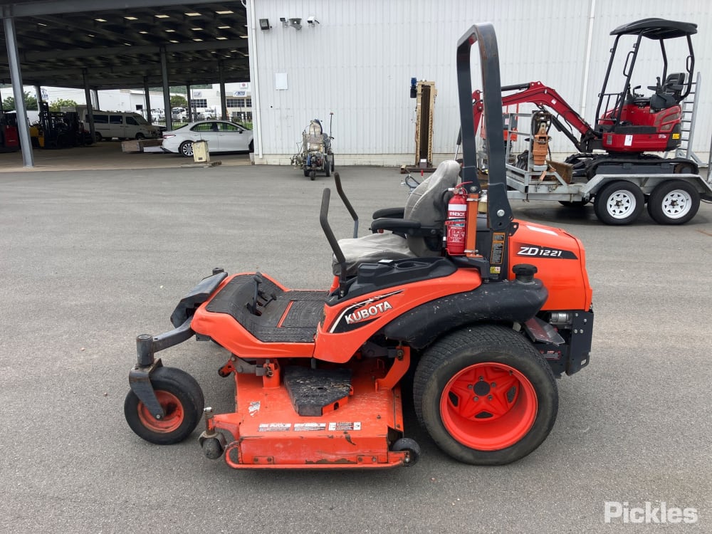 Kubota zd1221 price deals