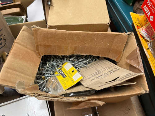 slide-items-3