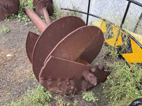 slide-items-4
