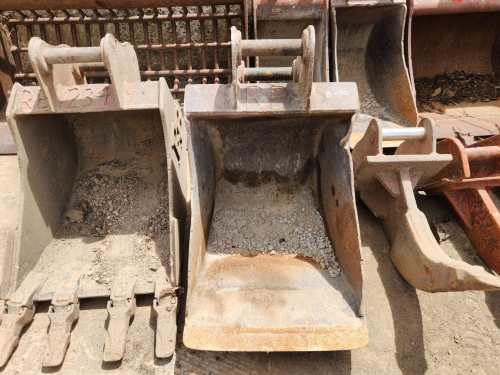 slide-items-4