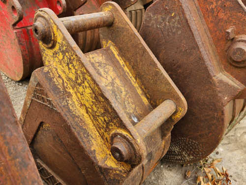 slide-items-3