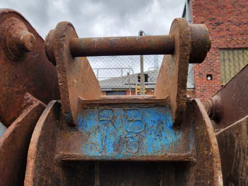 slide-items-1