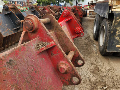 slide-items-3