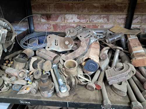 slide-items-1
