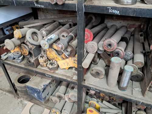 slide-items-4