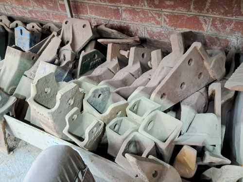 slide-items-4
