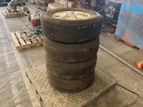 slide-items-1