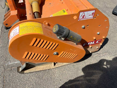 slide-items-3
