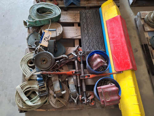 slide-items-3