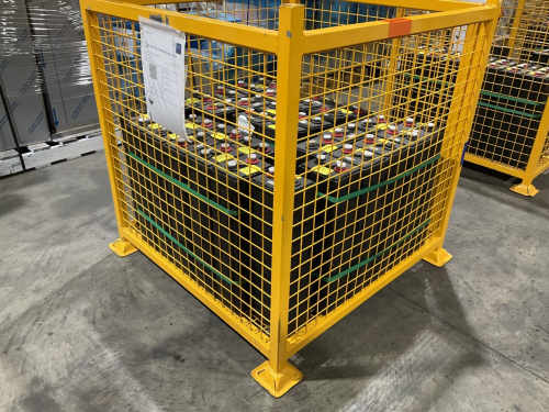 slide-items-1