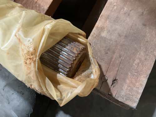 slide-items-3