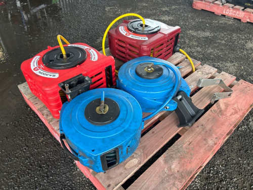 slide-items-3