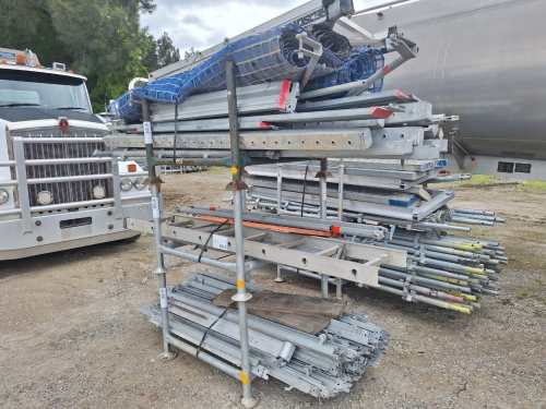 slide-items-1