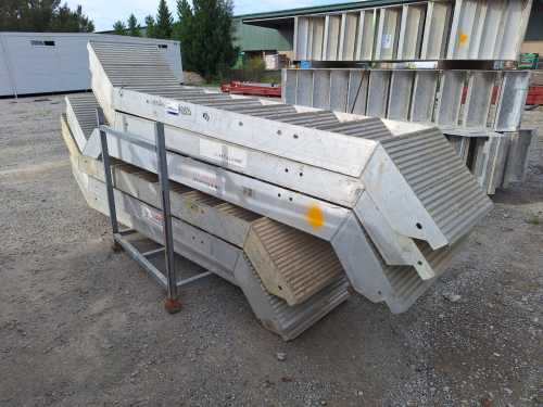slide-items-1