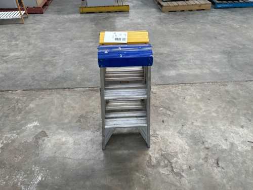 slide-items-1
