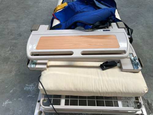 slide-items-4