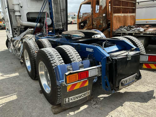 slide-items-4