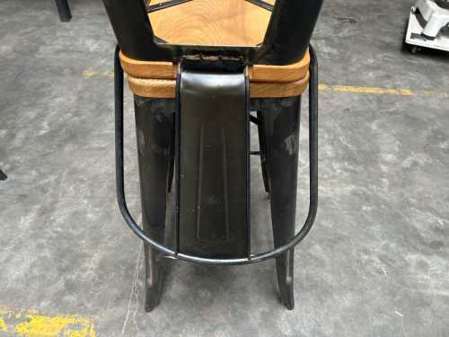 slide-items-4