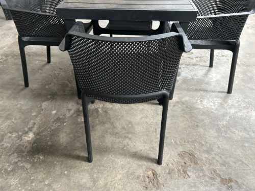 slide-items-3