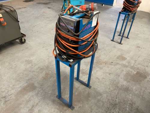 slide-items-1