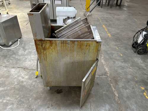 slide-items-3