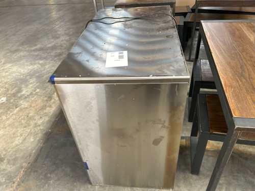 slide-items-1