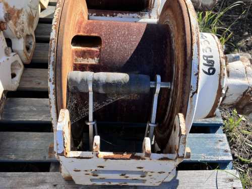 slide-items-3