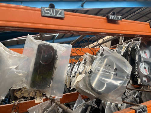 slide-items-1
