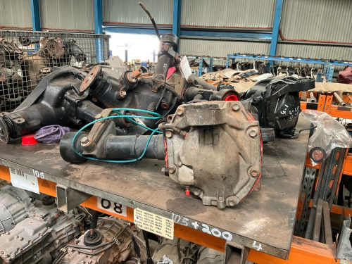slide-items-3