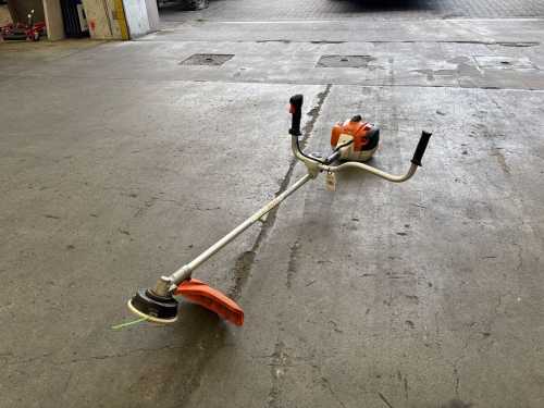 slide-items-3