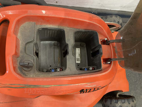 slide-items-3