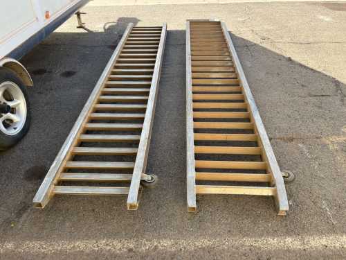 slide-items-1
