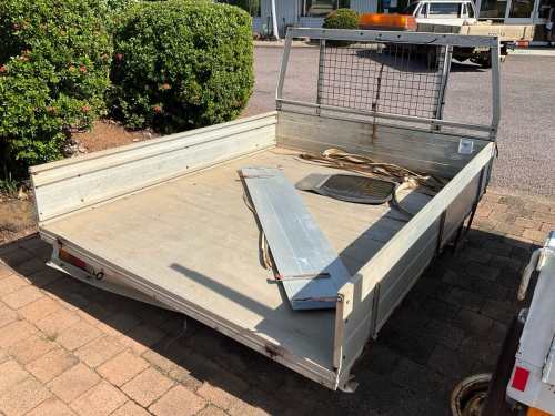 slide-items-3