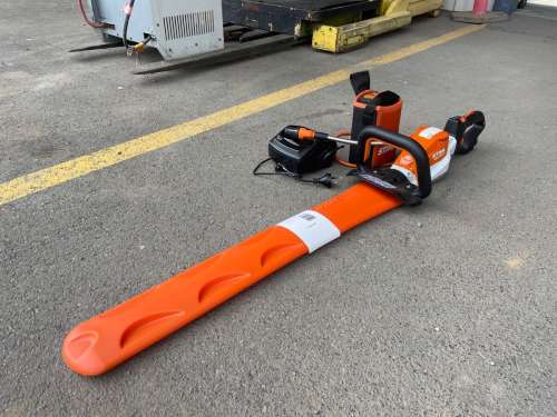 slide-items-1