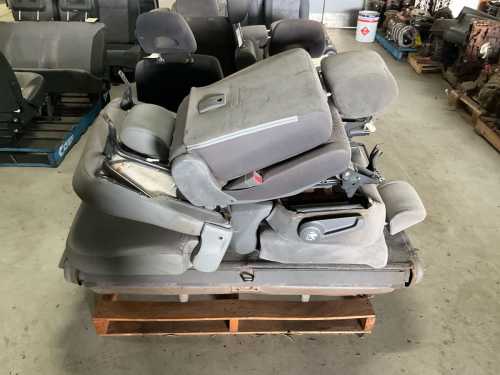 slide-items-3