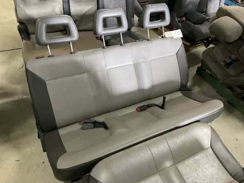 slide-items-1