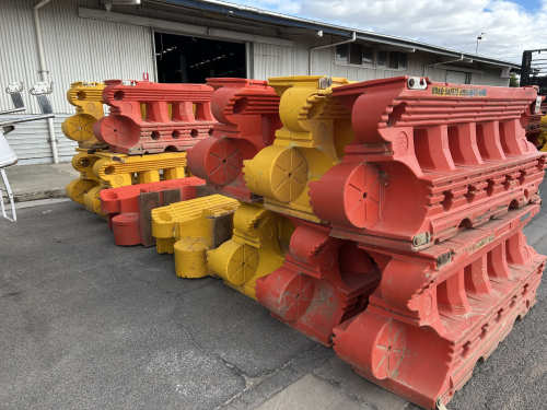 slide-items-2