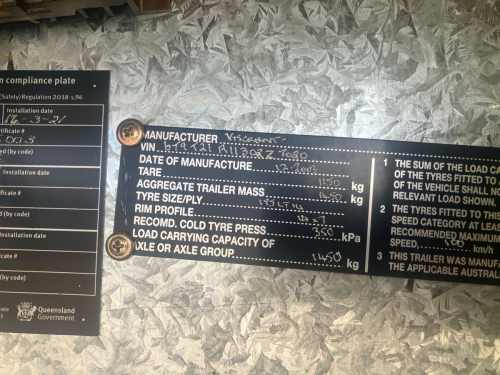 slide-items-4