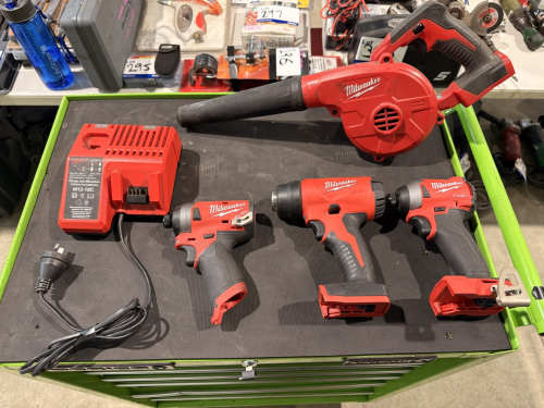 slide-items-1