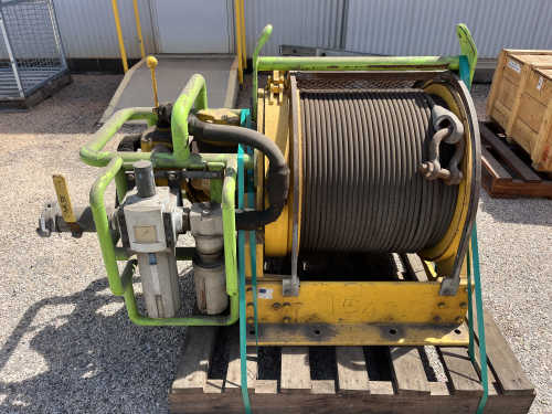 slide-items-4