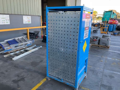 slide-items-1