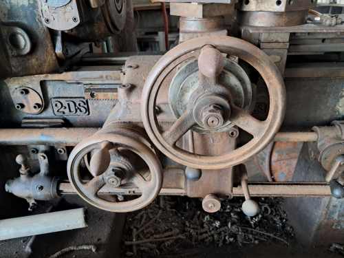 slide-items-3