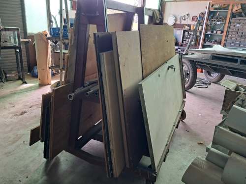 slide-items-2