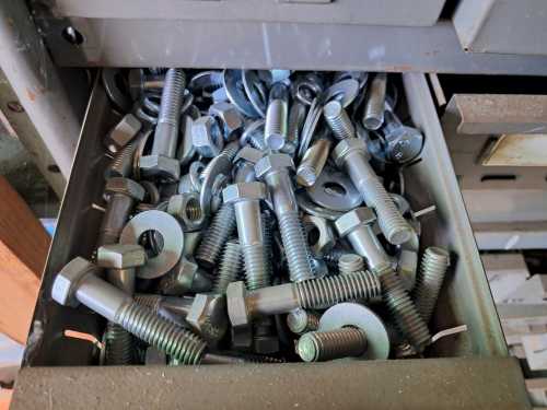 slide-items-4
