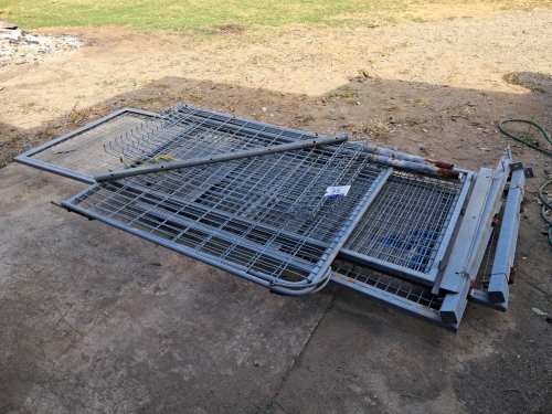 slide-items-0