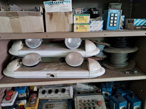 slide-items-2