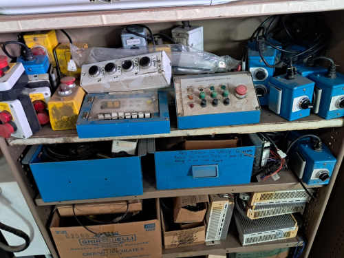 slide-items-1