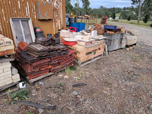 slide-items-1