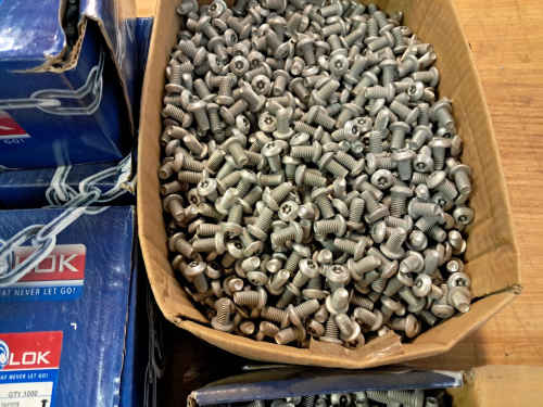 slide-items-3