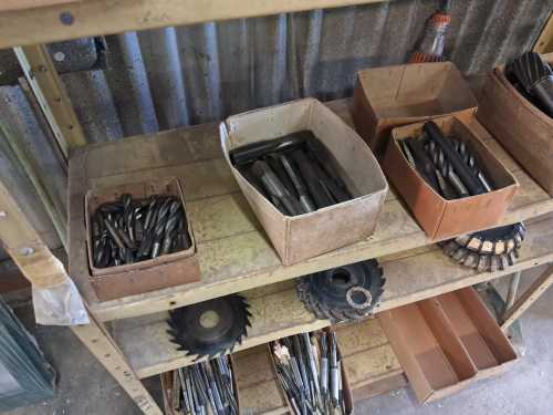 slide-items-3